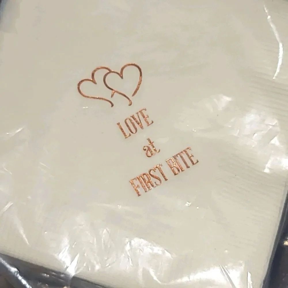 Dessert napkins